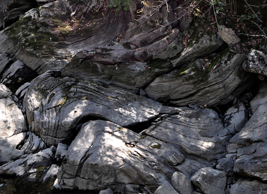 Sedimentary Rock Bed by photobloggin on DeviantArt