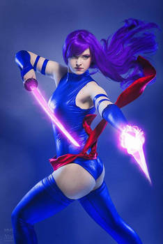 Psylocke cosplay