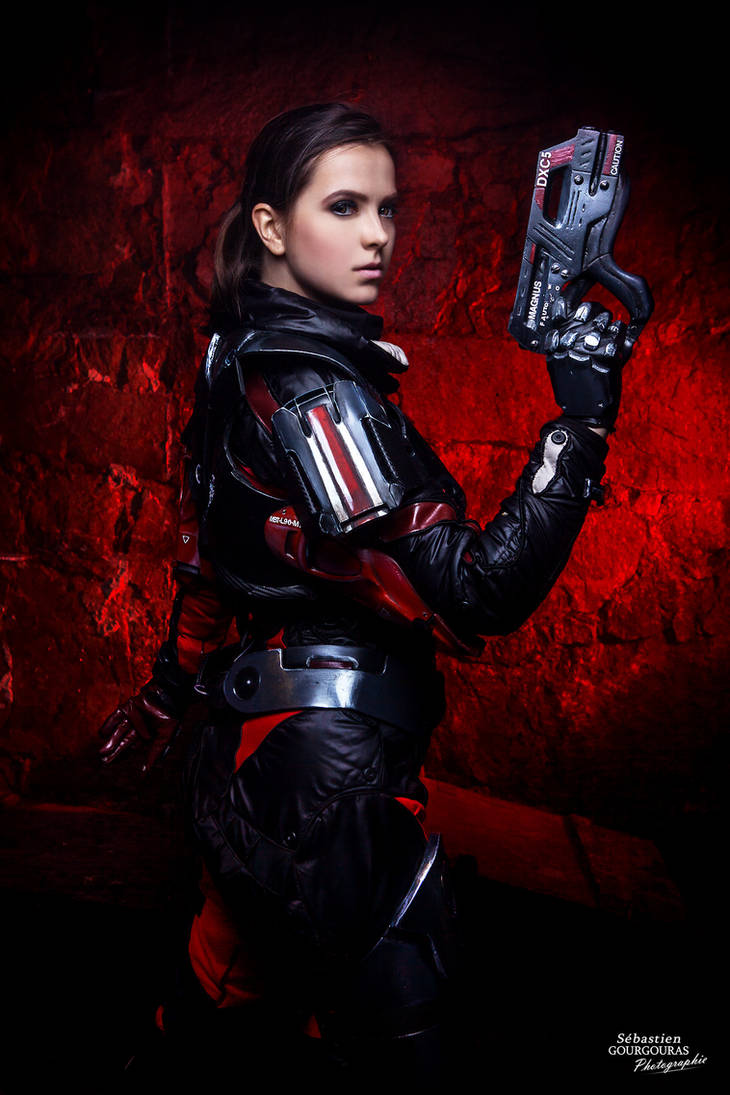 Sara Ryder Mass Effect Andromeda cosplay by Atai on DeviantArt