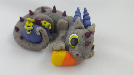 Candycorn Dragon (Granite)