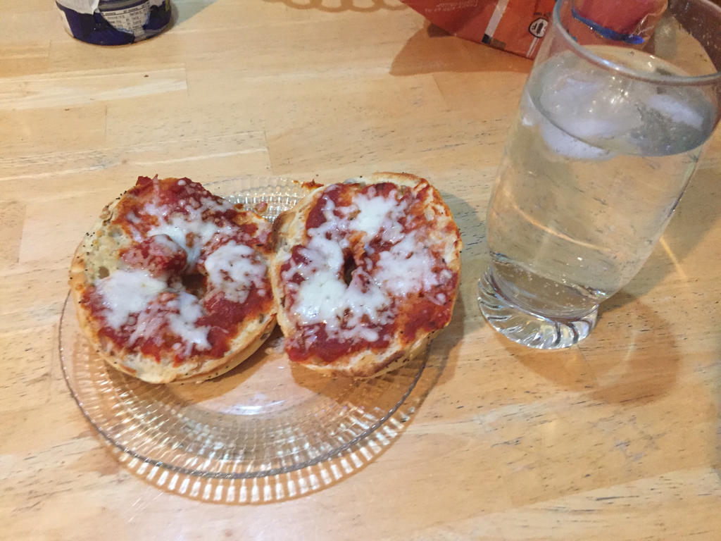 Pizza Bagels