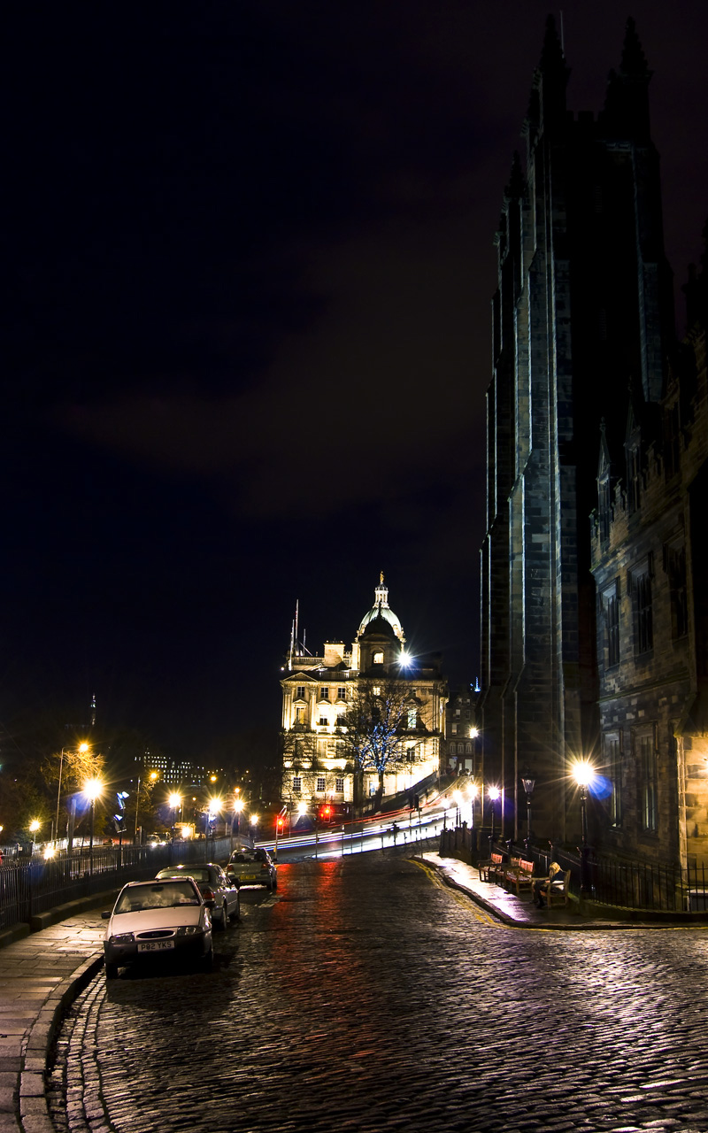 City night lights of Edinburgh [Scotland]