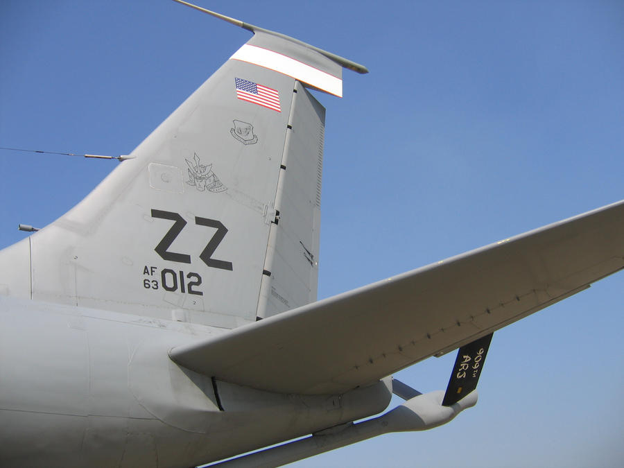 KC135 vert stabilizer