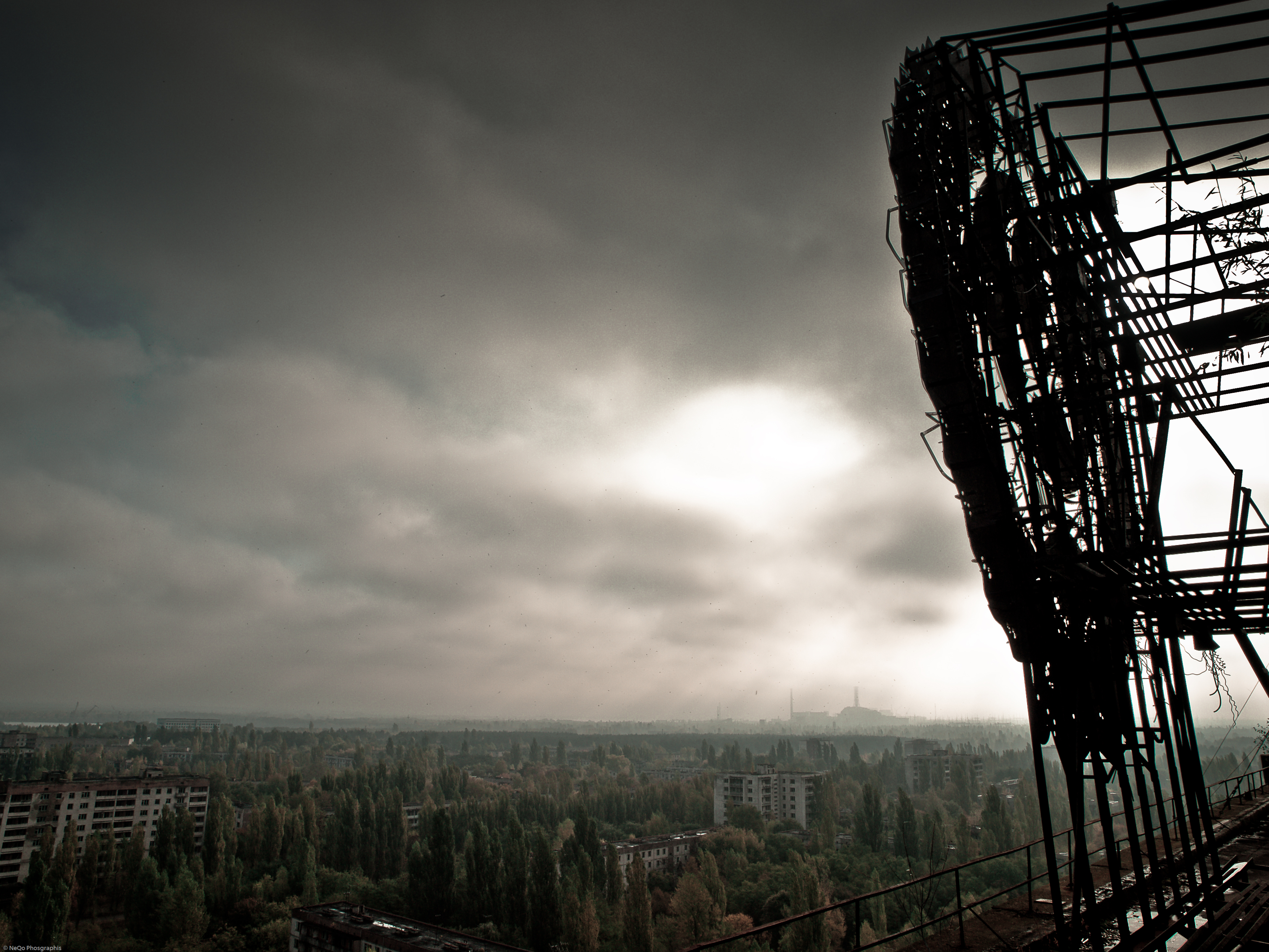 Чернобыль фон