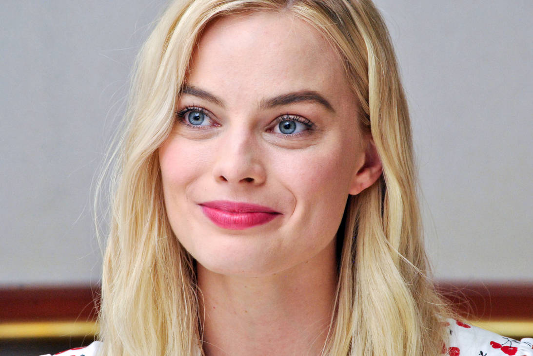 Giantess Margot Robbie 8 By Btgts On Deviantart Giantess Margot Robbie 8 By Btgts On Deviantart