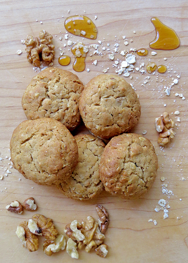 Walnut and Maple Oat Cookies