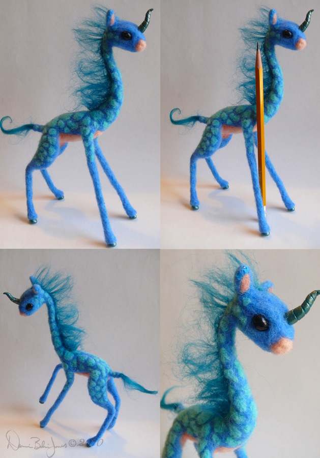 Kirin Giraffe blue and teal