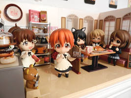 K-ON Girls Visit the Working! Cafe