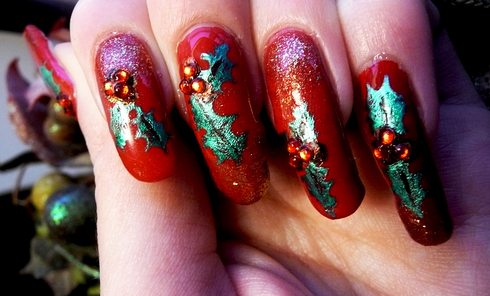 Christmas Holly Nails