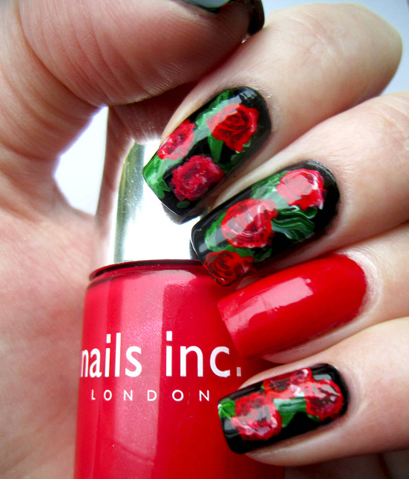 Red Roses Valentines Manicure