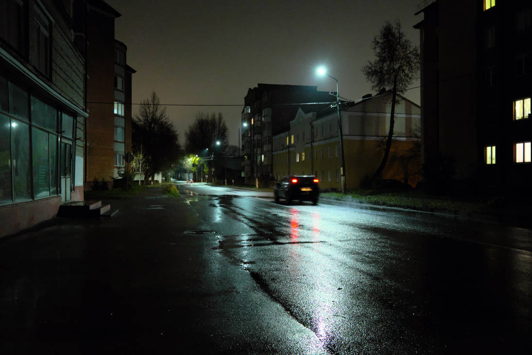 7 вечера на улице. Улица вечером. Витебск окраины. Вечерние улицы с частными домами в Крыму. Фото вечерних улиц Рузаевки.