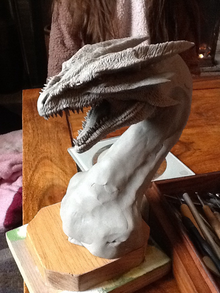 DraGon bust