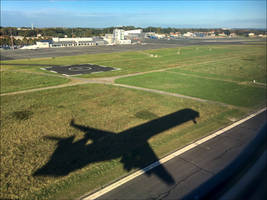 Landing in Biarritz 3