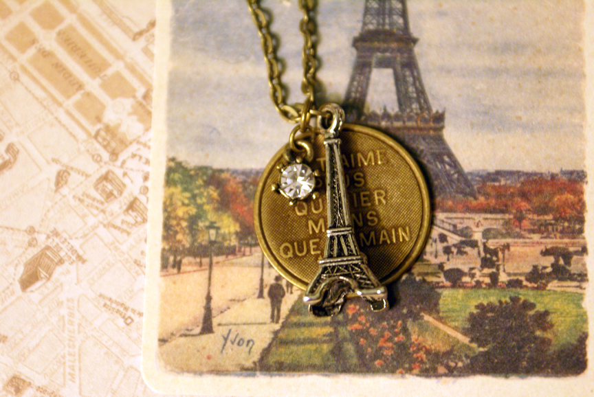 I love you Paris Necklace