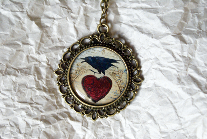 Poe's Heart - Necklace