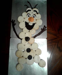 No-Frost Olaf Cupcake Cake