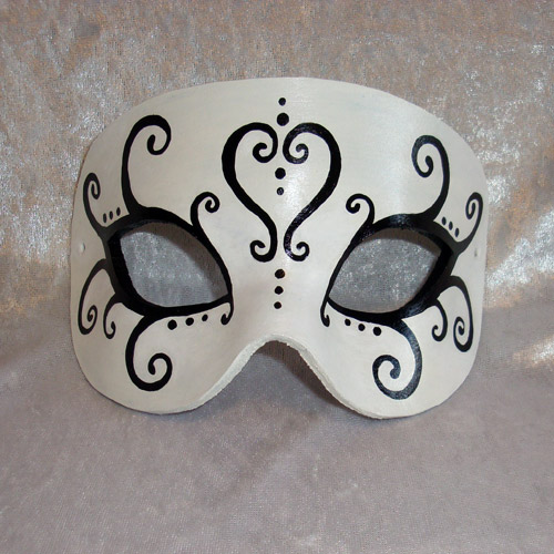 Ceremonials mask, white and black