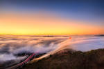 Golden Gate, dance of clouds by alierturk