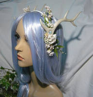 White Kirin - Hairdress with Antlers