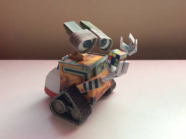 WALL-E Paper Model