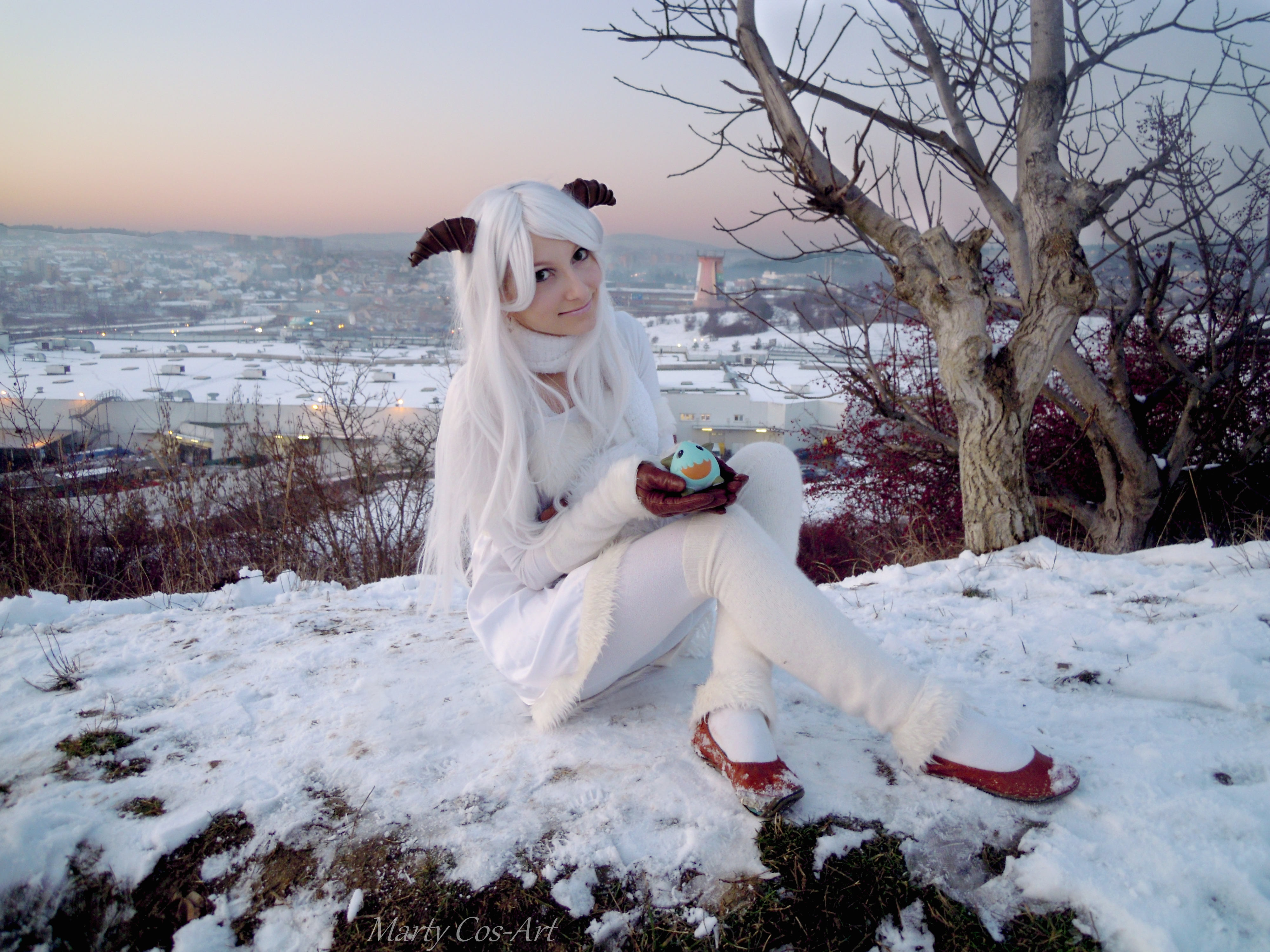 Poro (League of Legends) cosplay