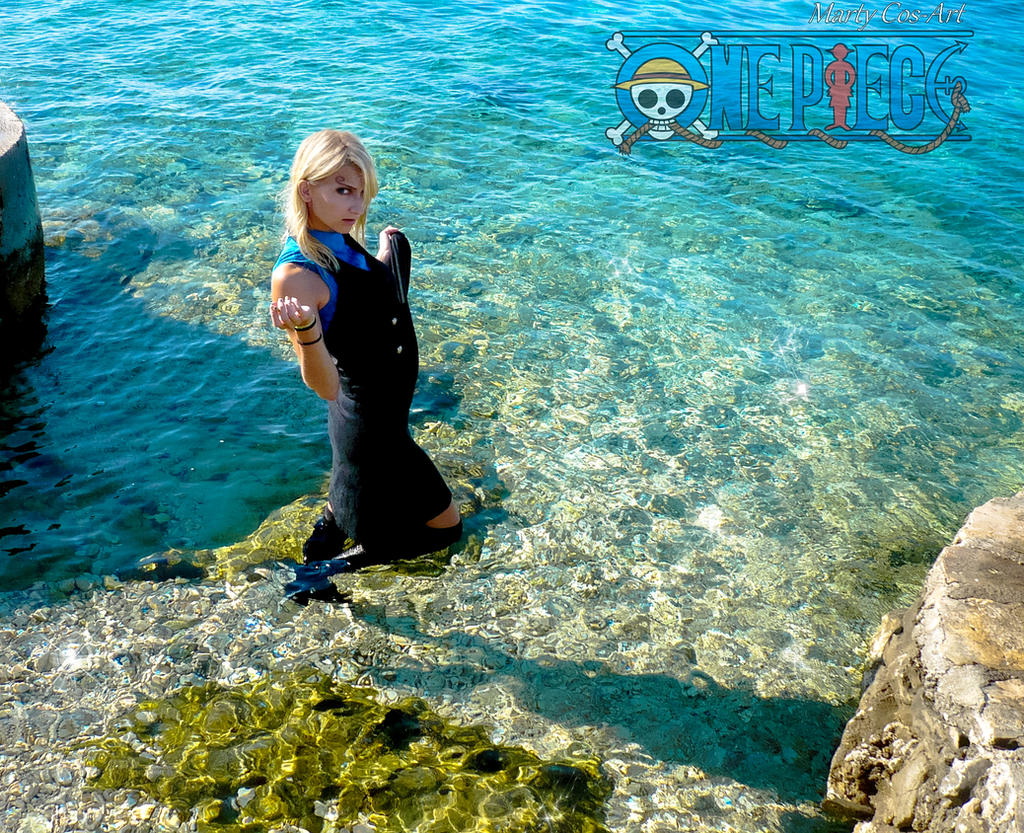 Sanji (female ver.) One Piece cosplay