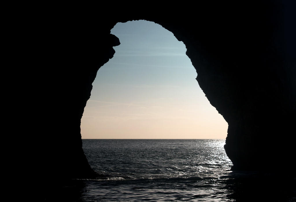 Cliff Hole