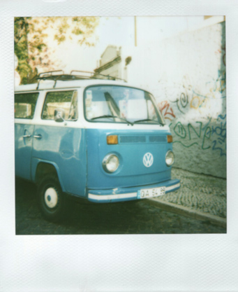 blue w van