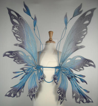 Posie wings in blue