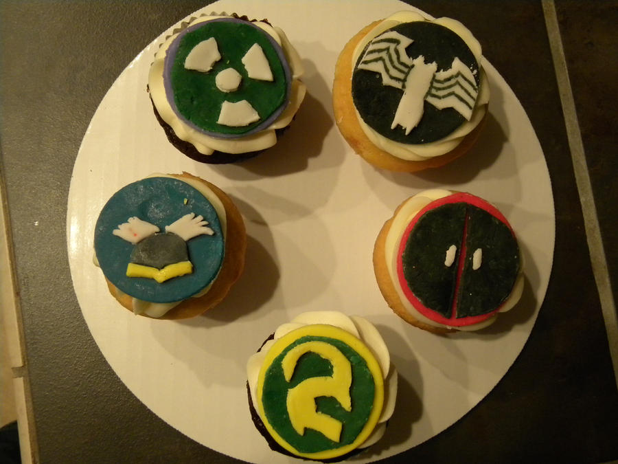Marvel VS DC cupcake toppers 1 by Nosferatu1214 on DeviantArt
