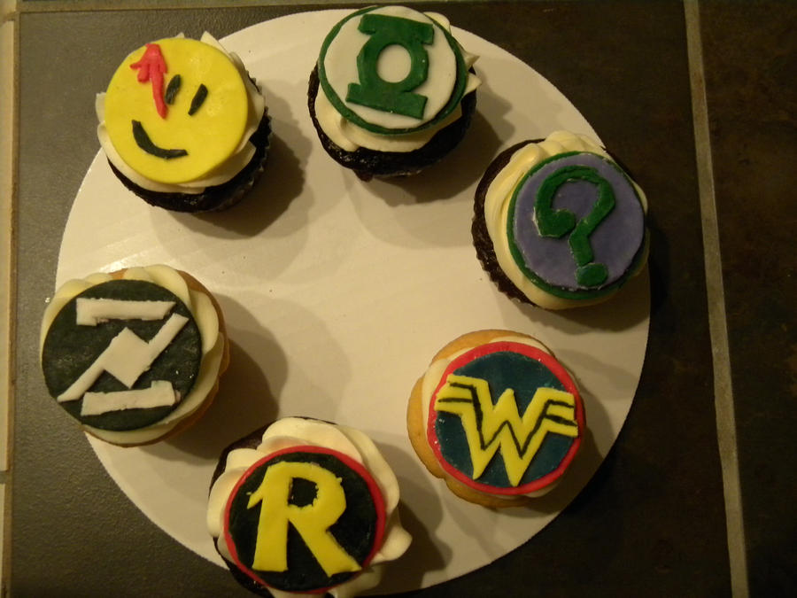 Marvel VS DC cupcake toppers 3 by Nosferatu1214 on DeviantArt