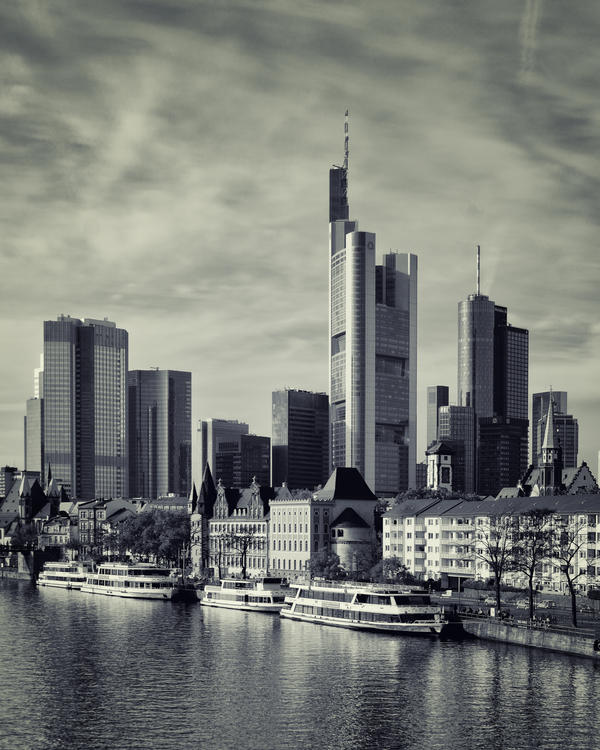 Frankfurt Skyline - III -