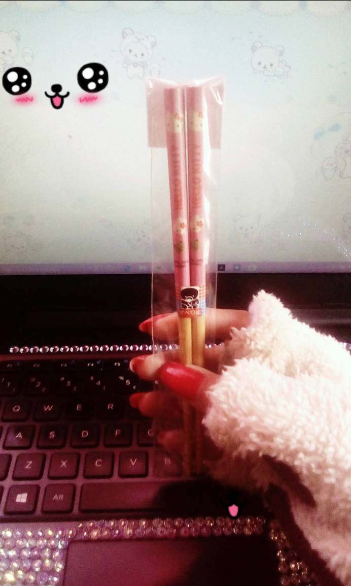 -mah new Hello Kitty chopsticks- by ushirin