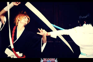 Bleach: Ishida Uryuu Cosplay with Ichigo Kurosaki