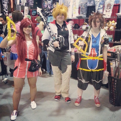 Kairi Meets Up With Roxas and Sora!