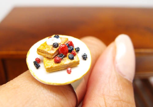 Berries waffle ring