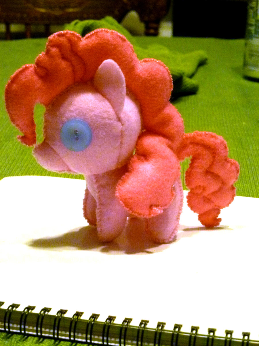 mini young filly Pinkie Pie plushie