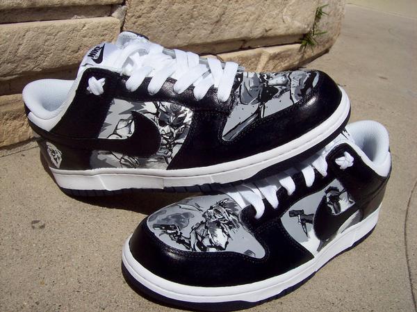 MGS: Portable Ops Nike Dunks