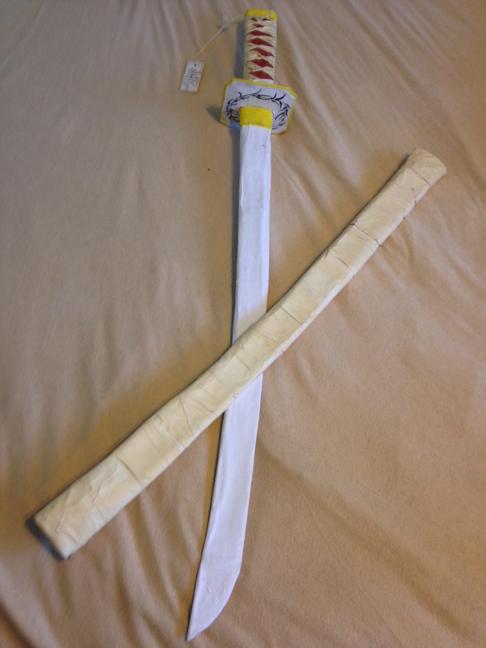 Paper Katana by KuesutoIchiro on DeviantArt