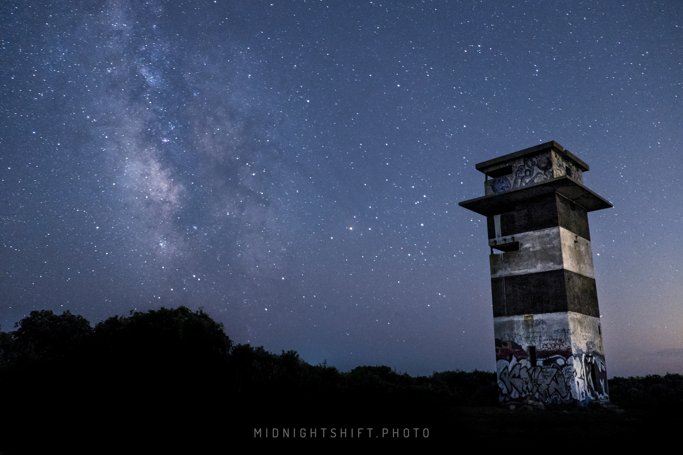 Milkyway Galaxy over Gooseberry Island (three)