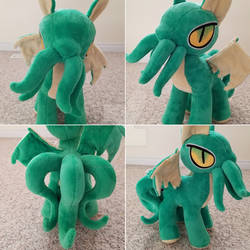 Cthulhu Pony Plush