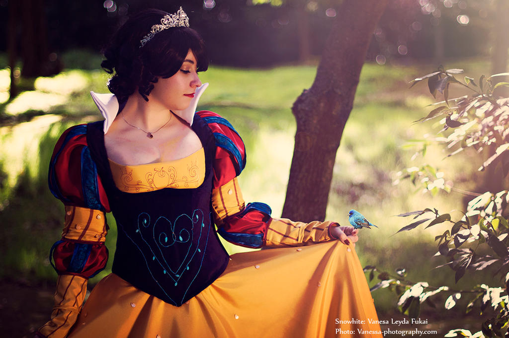 Snow White by SandyBPhotography on DeviantArt