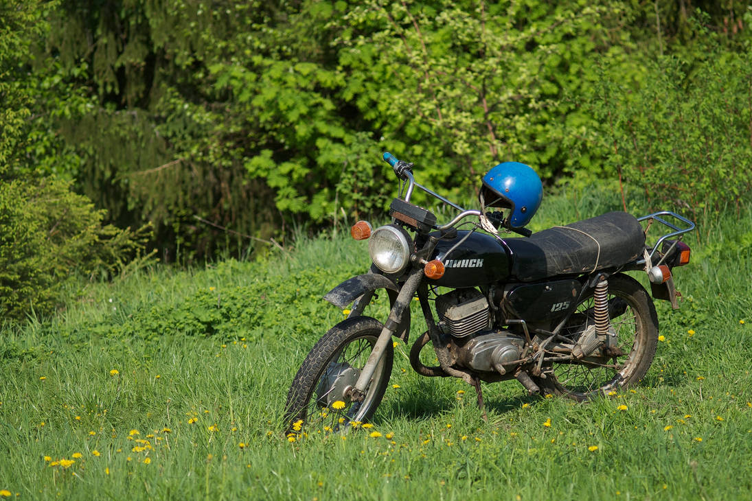 Minsk 125 Motorcycle By OsTin On DeviantArt minsk-125-motorcycle-by-ostin-on-deviantart