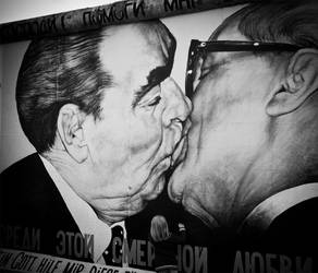 Kissing Wall