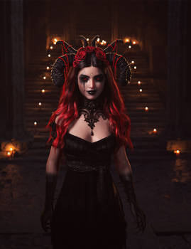 Mylouistopheles at the temple below