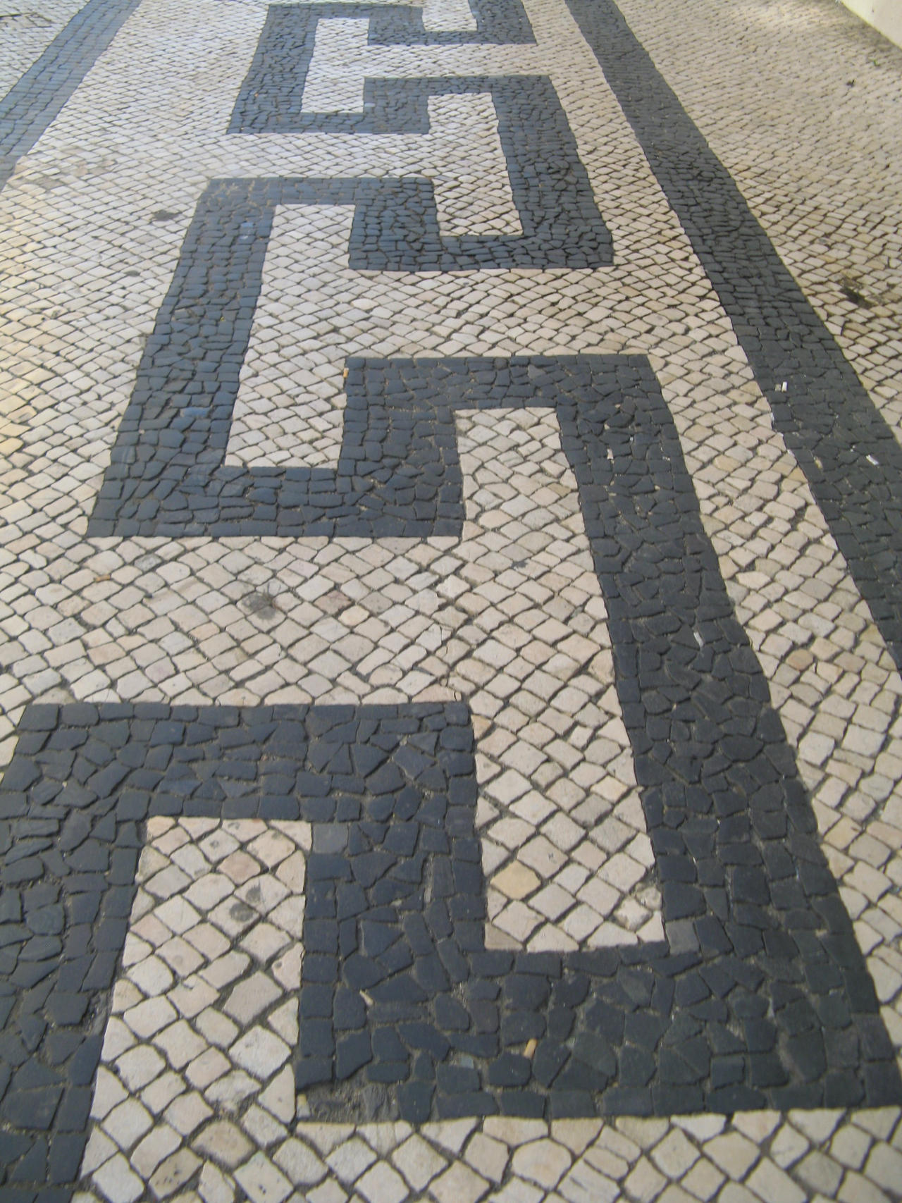 Lisbon pattern