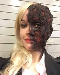 Fem!Harvey Dent