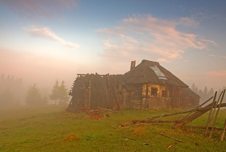 Abandoned hut