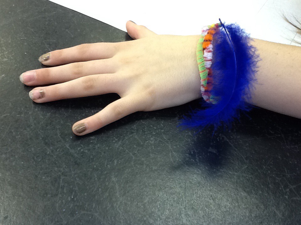 Feather Braclet