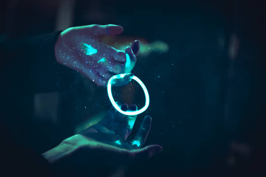 Glowing Hands